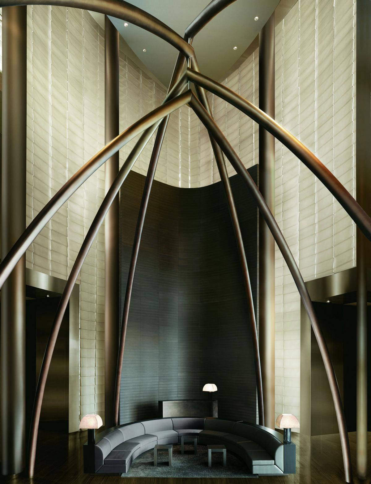 Современный дизайн интерьера отеля Armani Hotel Dubai