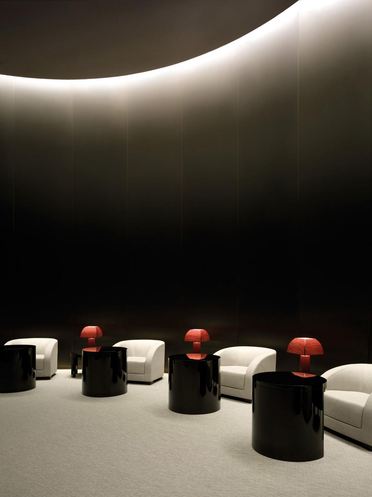 Современный дизайн интерьера отеля Armani Hotel Dubai